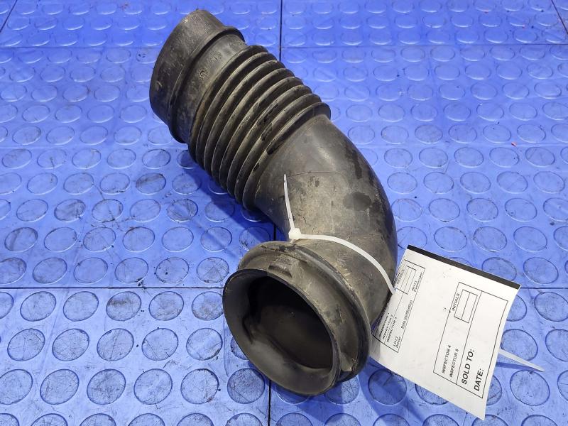 2012 Mercedes Sprinter Air Intake Tube/Resonator