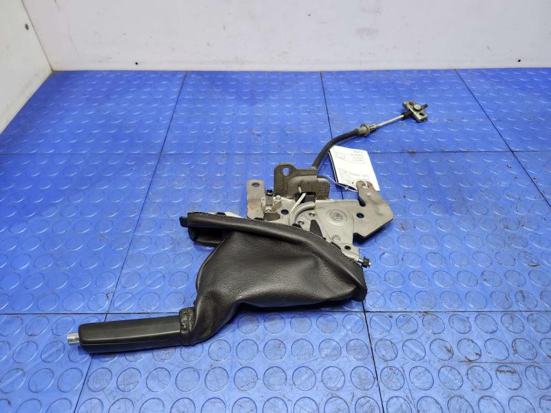 2014 Ford Mustang Emergency Brk.