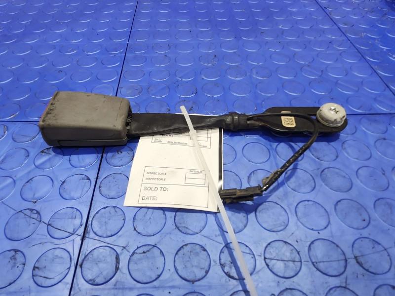 2017 Chevrolet Silverado 2500 Front Seat Belt