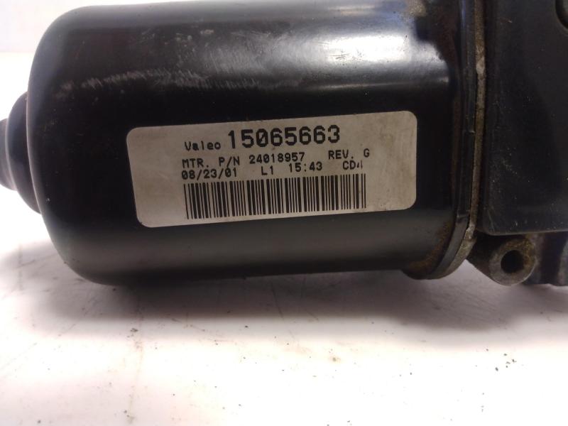 2002 GMC Sierra 2500 Wiper Motor Front