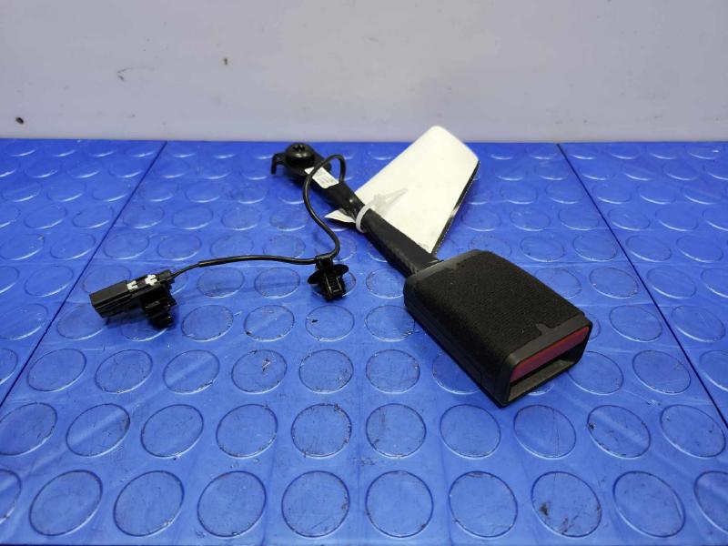 2023 Chevrolet Bolt EUV Front Seat Belt