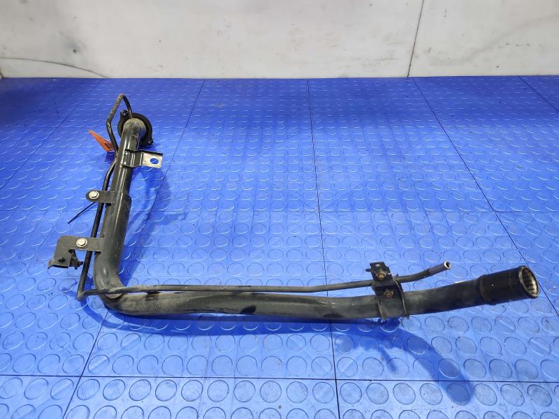 2011-2014 Mazda 2 Fuel Filler Neck Assembly Filler Pipe OEM DR6142210A
