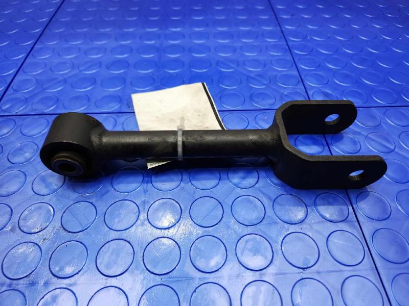 2015 Dodge Journey Lower Control Arm Rr