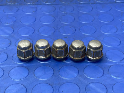 2007 Honda CR-V Lug Nuts