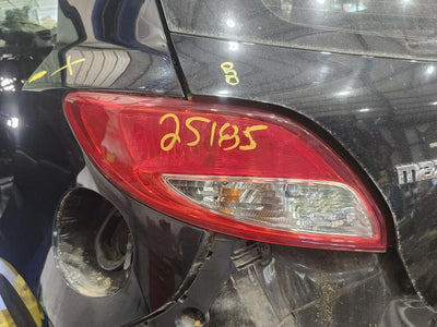 2013 Mazda Mazda2 Tail Light Assembly