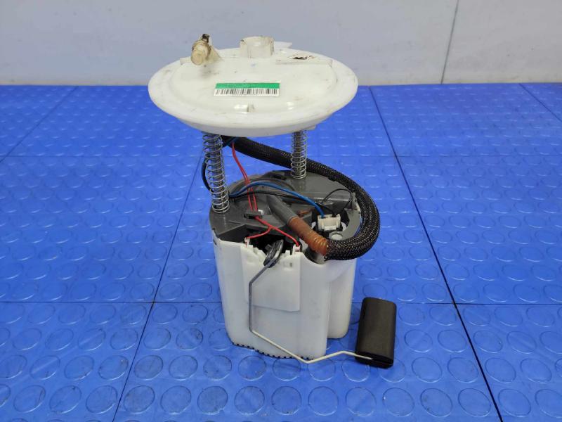 2011-2013 Ford Fiesta Fuel Pump Assembly Genuine OEM Part AE8Z9H307G