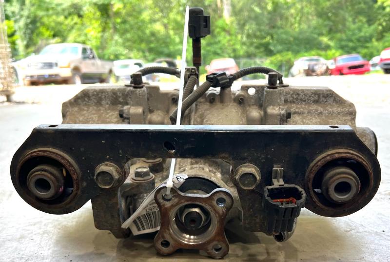2011 Nissan Juke Rear Differential Assembly Final Drive Assembly 5.798 Ratio OEM 383001KD0A
