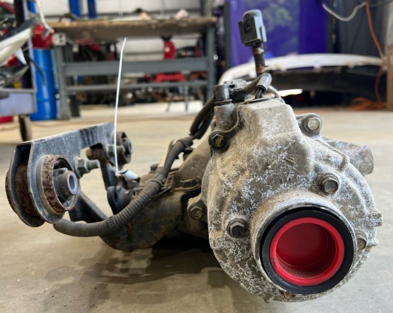 2011 Nissan Juke Rear Differential Assembly Final Drive Assembly 5.798 Ratio OEM 383001KD0A