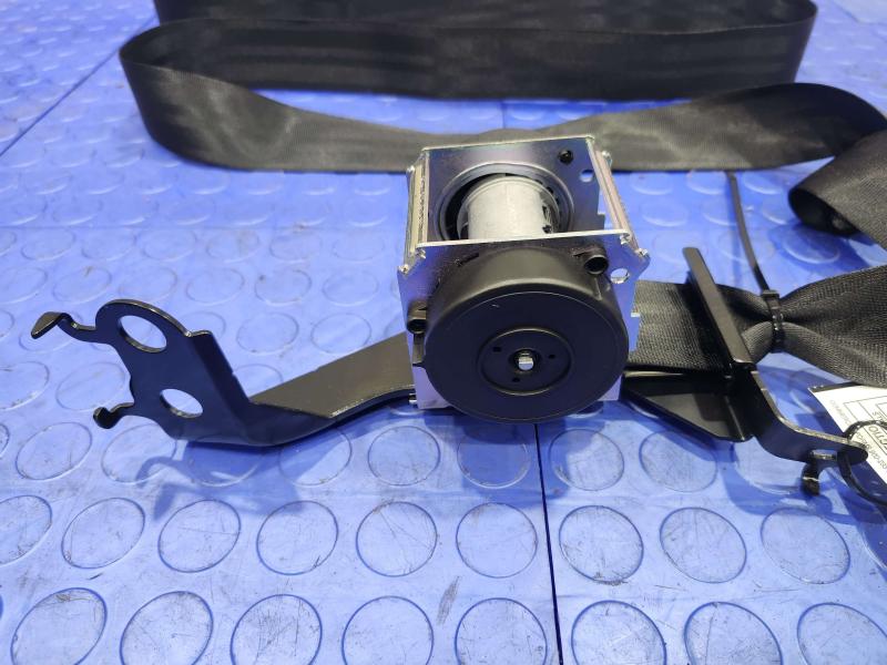 2017 Toyota Prius Rear Seat Belt