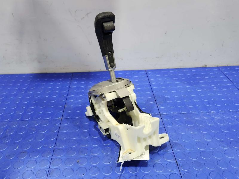 2008 Honda Fit Floor Shifter