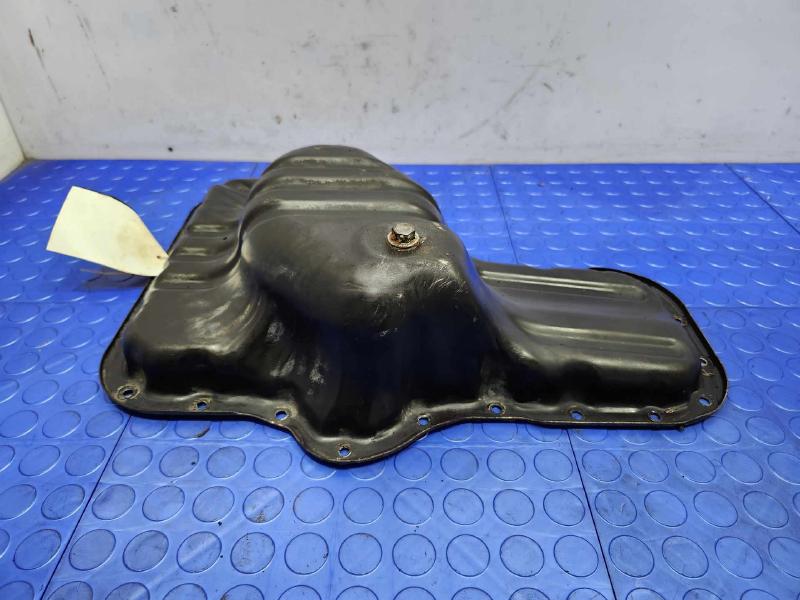 2004 Toyota Tundra Oil Pan