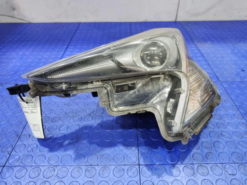 2017 Toyota Prius Headlamp Assembly
