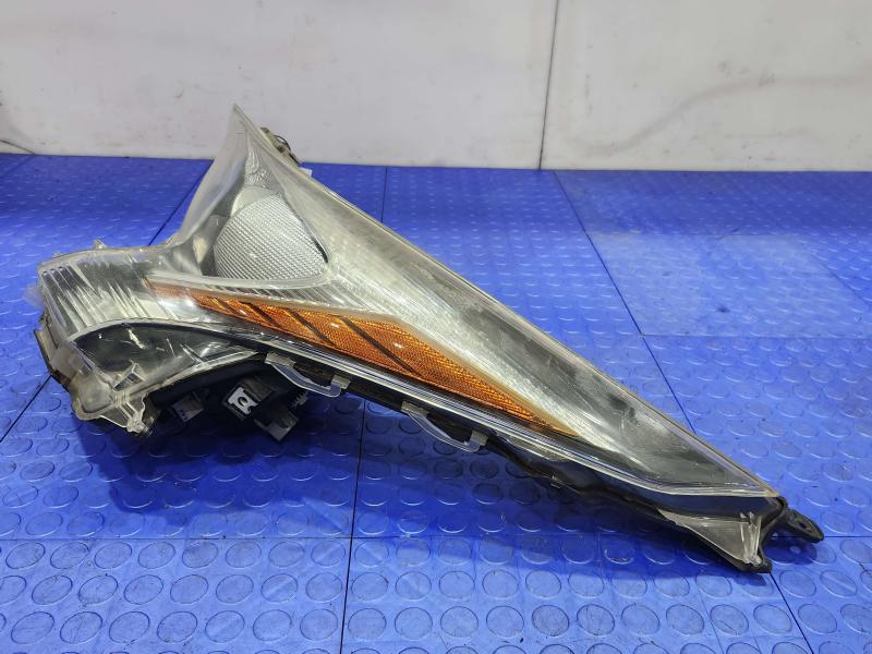 2017 Toyota Prius Headlamp Assembly