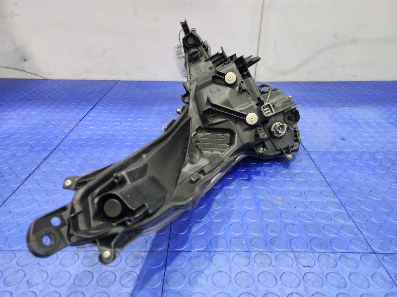 2017 Toyota Prius Headlamp Assembly