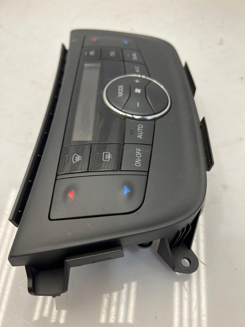 2019 Nissan Sentra Heater A/C Control