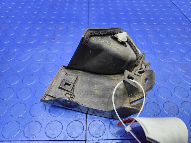 2010 Toyota Highlander Fender Moulding