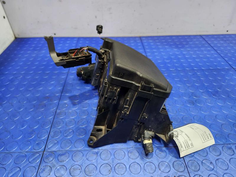 2013 Toyota Prius Engine Fuse Box
