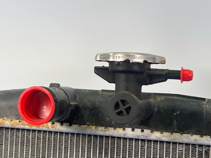 2012 Toyota Sienna Radiator