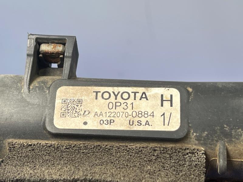 2012 Toyota Sienna Radiator