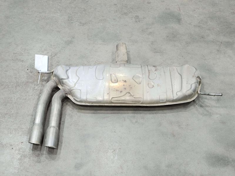 2014-2017 Volkswagen Beetle Gasoline Rear Exhaust Muffler Genuine OEM 5C3253609F