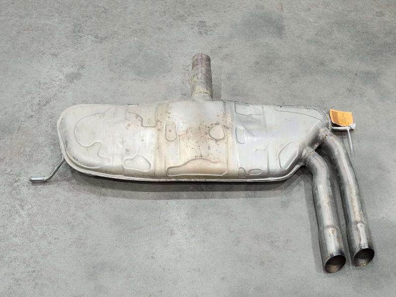 2014-2017 Volkswagen Beetle Gasoline Rear Exhaust Muffler Genuine OEM 5C3253609F