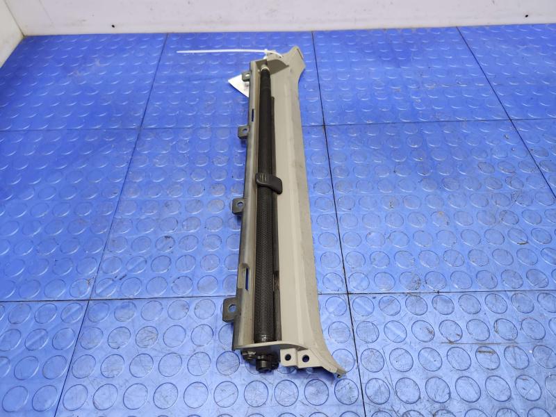 2017 Kia Sedona Window Shade