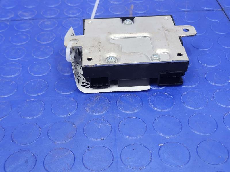 2017 Mercedes-Benz C300 W205 Fuel Pump Control Module OEM 0009006612