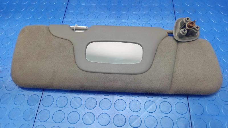 2000 Chevrolet Silverado 2500 Sun Visor