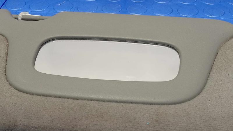 2000 Chevrolet Silverado 2500 Sun Visor