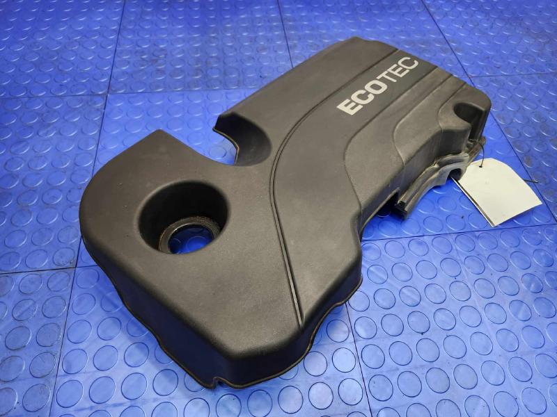 2019 Chevrolet Equinox Engine Cover