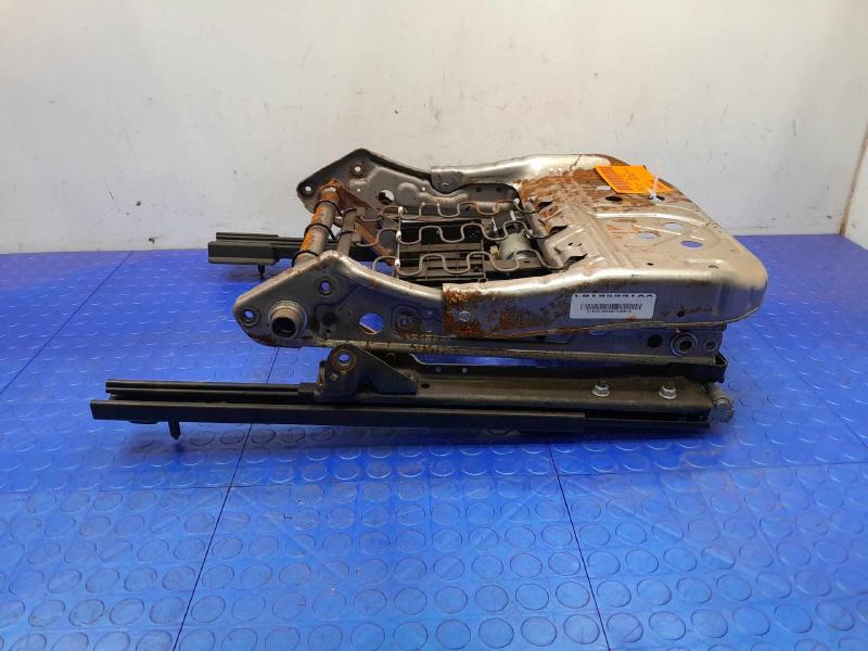 2021 Dodge Charger Seat Track