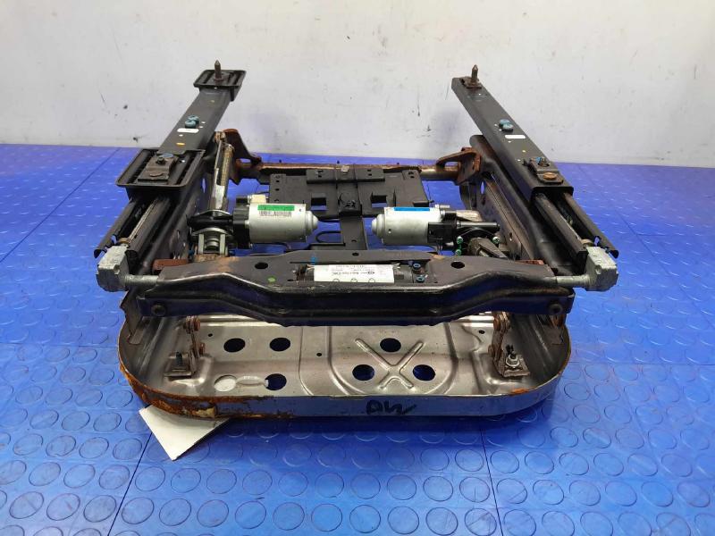 2021 Dodge Charger Seat Track