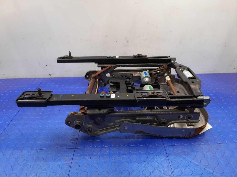 2021 Dodge Charger Seat Track