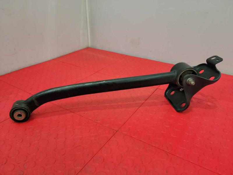 2015 Jeep Renegade Lower Control Arm Rr