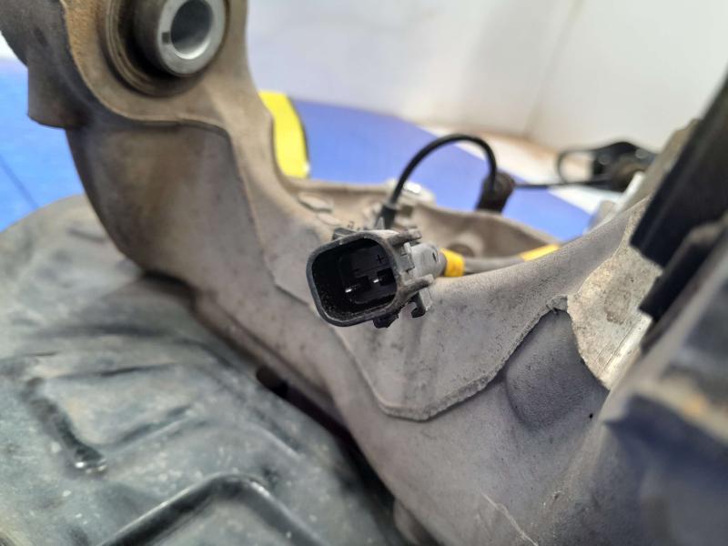 2017 Lincoln Continental Rear Knuckle/Stub Axle