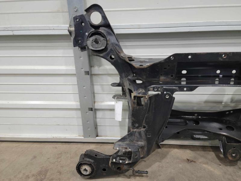 2016 Volvo XC90 Crossmember/Cradle/Undercarria