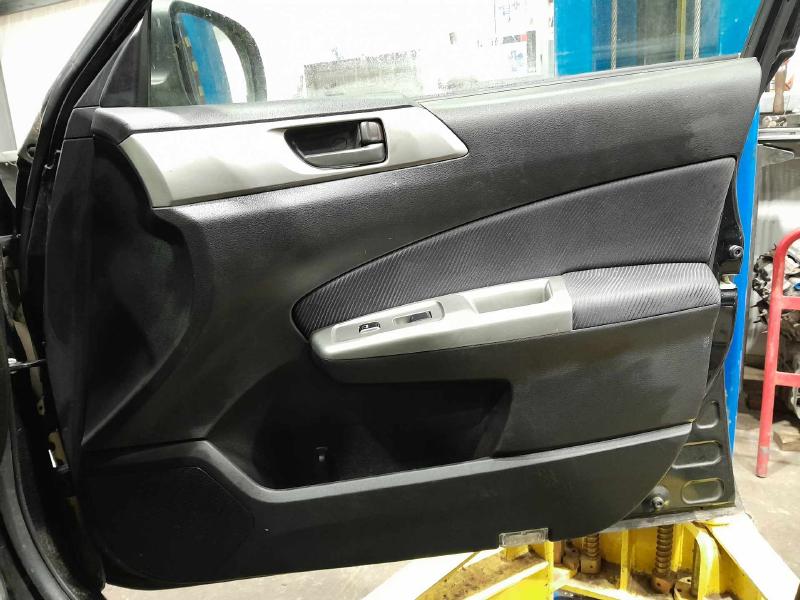 2009 Subaru Forester Front Door Trim Panel
