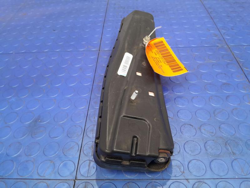 2017 GMC Acadia Driver Front Seat Air Bag Left Driver Side Inboard OEM 84196697