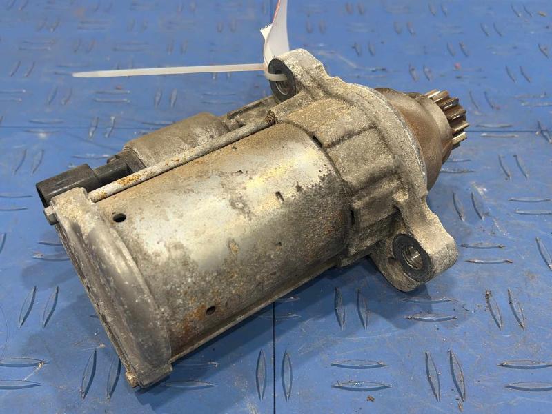 2015 Volkswagen Passat Starter Motor