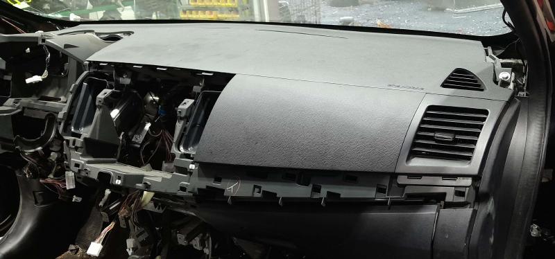 2016 Mitsubishi Lancer Dash Panel