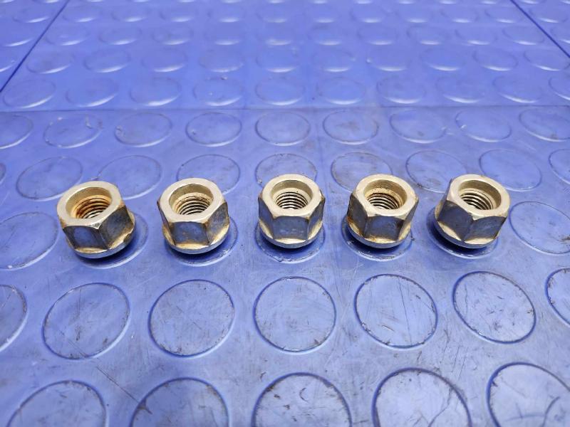 2006 Honda Civic Lug Nuts