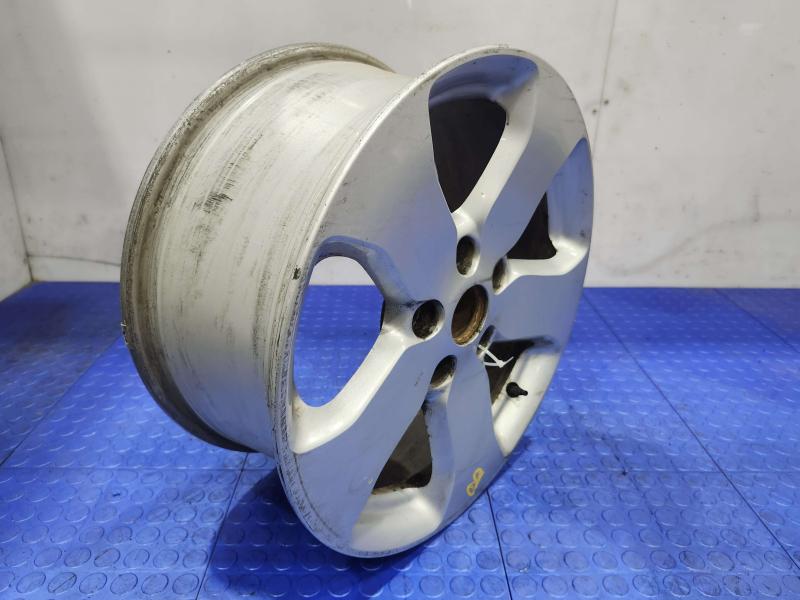2012 Jeep Grand Cherokee Wheel