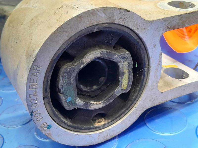 2018 Chevrolet Cruze Lower Control Arm Front