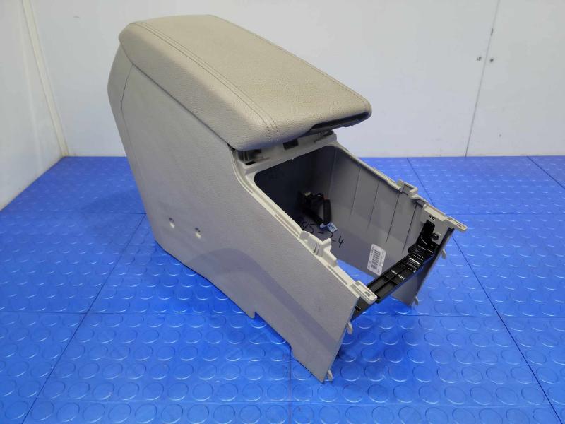 2017 Hyundai Sonata Front Console