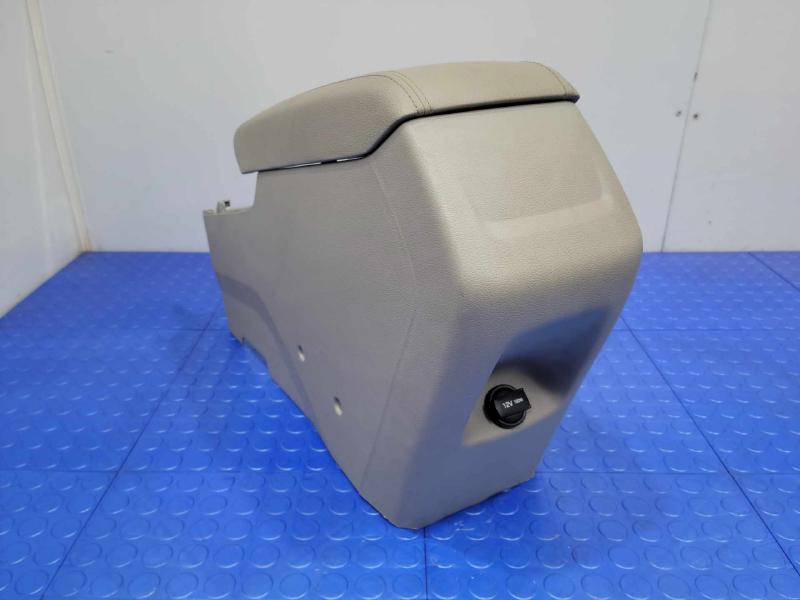 2017 Hyundai Sonata Front Console