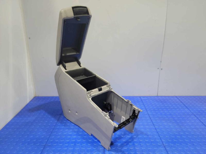2017 Hyundai Sonata Front Console