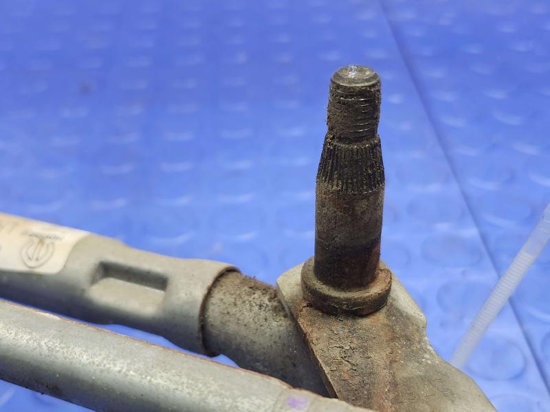 2018 Jeep Compass Wiper Motor Front