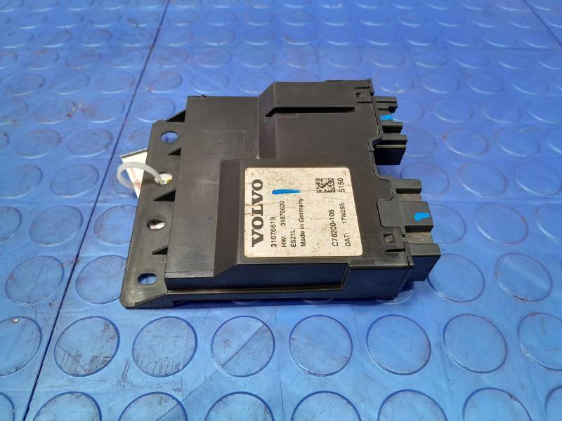 2017-2020 Volvo S90 Power Decklid Liftgate Control Module OEM 31676619