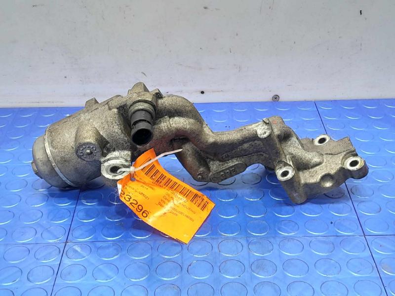 2014 Chevrolet Caprice Oil Filter Housing
