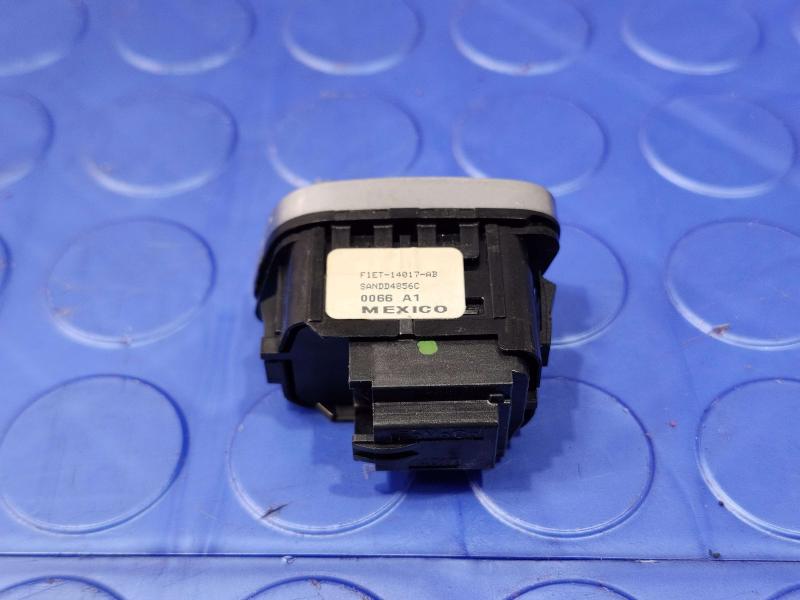 2015-2018 Ford Focus Driver Door Lock Control Switch Genuine OEM F1ET14017AB